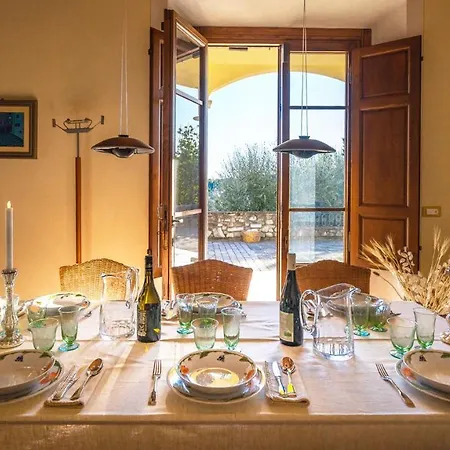 Villa Elegant Near Lucca *