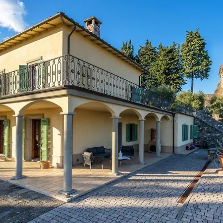 Elegant Near Lucca Villa *